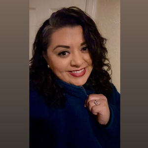 Meet your Posher, Yolanda